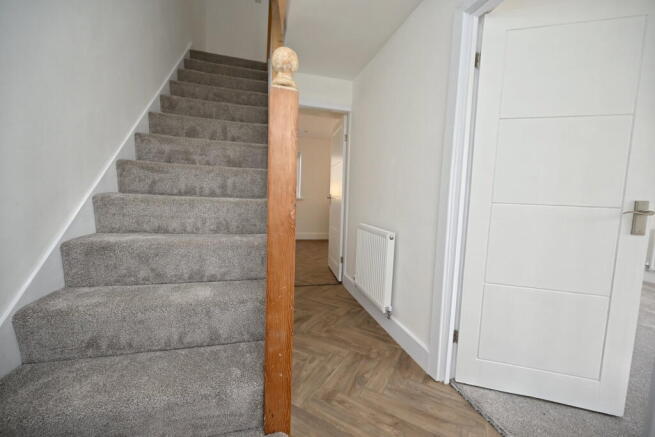 3 bed Semi-Detached for sale Image 5
