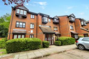 58, Gladbeck Way, Enfield EN2 7EL