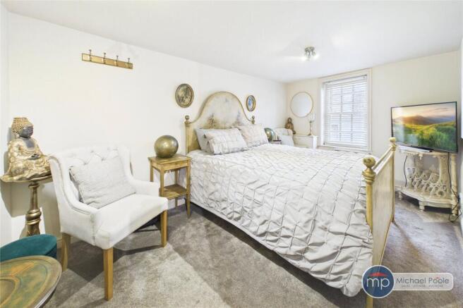 2 bed House for sale Image 10