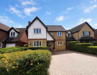 Owl Way, Hartford, Huntingdon.