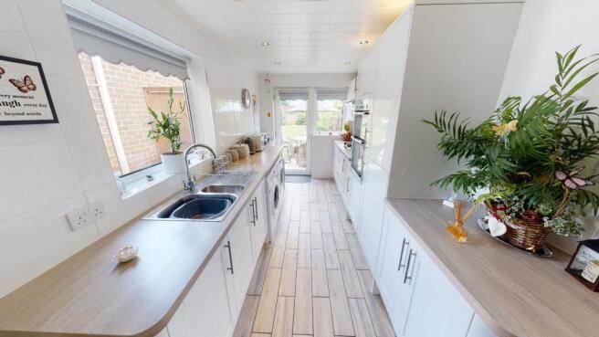 Coultshead Avenue Kitchen