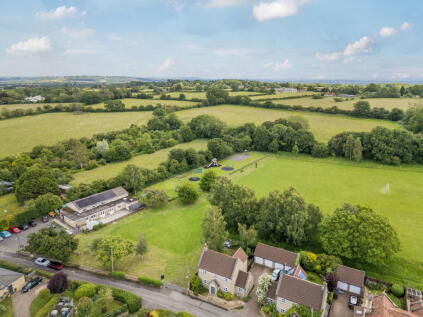 Pool Green, Neston
