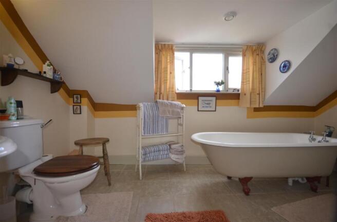 En Suite Bathroom