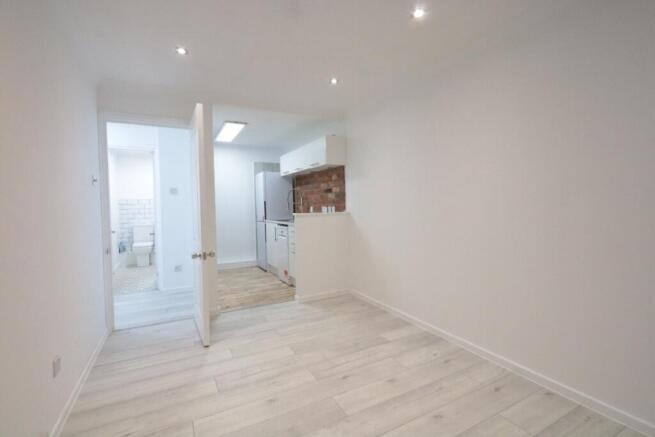 Lancaster House, Whitworth Street, City Centre, M1 photo 2