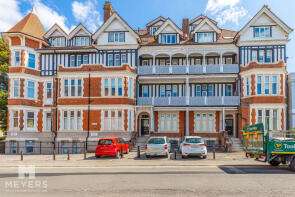 18, Ellerslie Chambers, Hinton Road, Bournemouth BH1 2EE