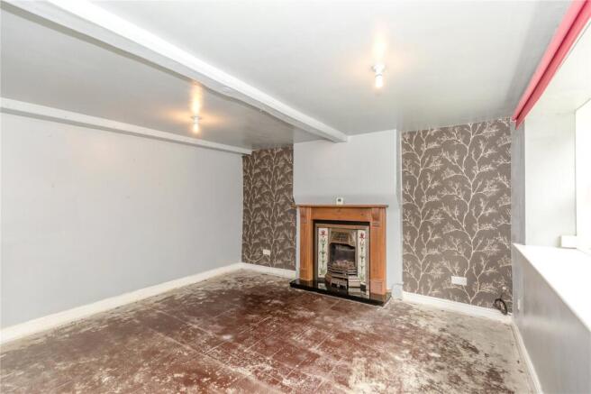 4 bed Semi-Detached for sale Image 7