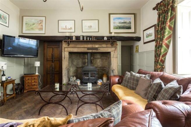 10 bed Detached for sale Image 8