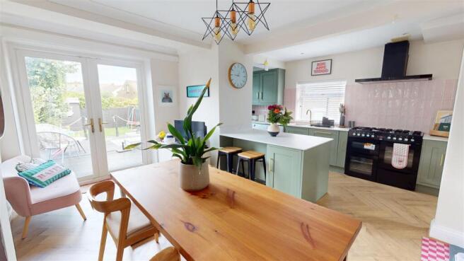 Dining Kitchen