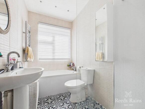 3 bed Bungalow for sale Image 7