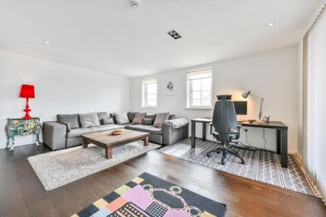 Wharf Road, Angel, London, N1