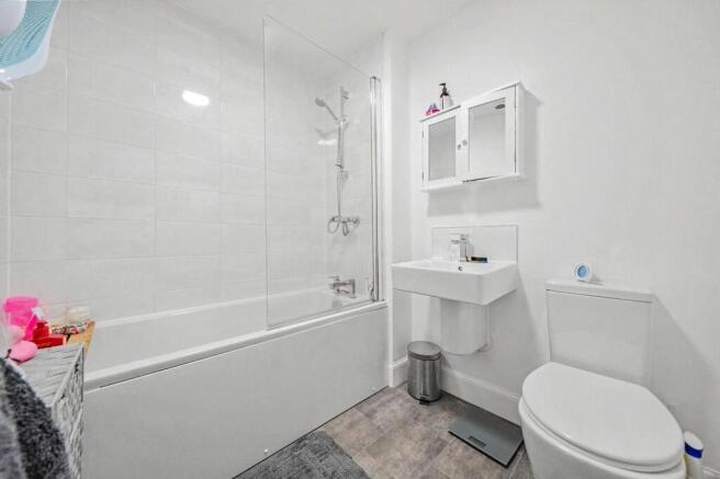 3 bed Terraced for sale Image 7