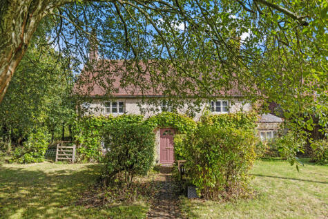 The Green, Froxfield, GU32