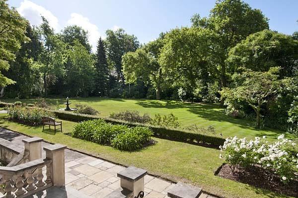 Communal Gardens