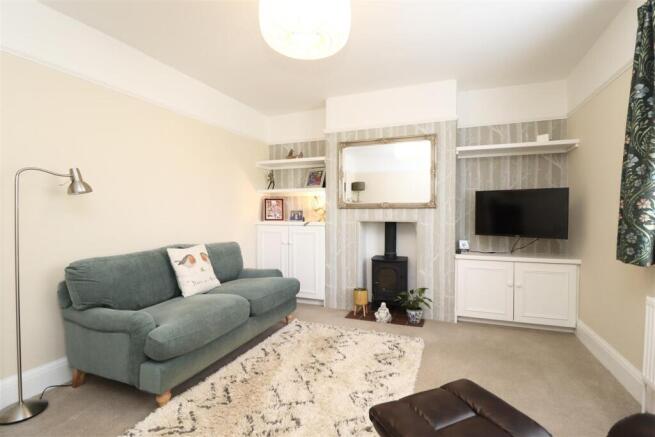 3 bed Terraced for sale Image 4