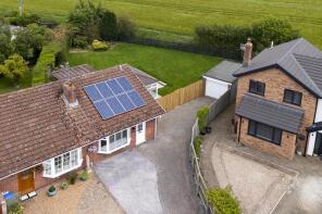 21, Wheatlands Close, York YO42 2UT