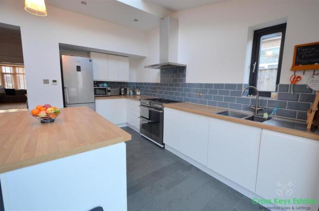 Kitchen/Breakfast Room