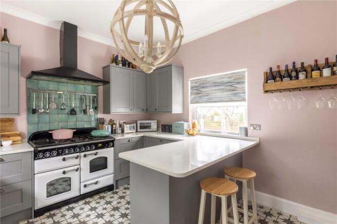 Kitchen/Breakfast Rm