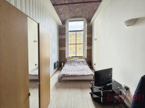 2 bed Flat for sale Image 6