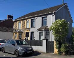 11, Railway View, Penmaen Road, Blackwood NP12 2DW