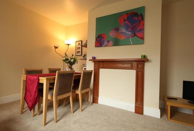 1 Gilestone Rd 1681.JPG