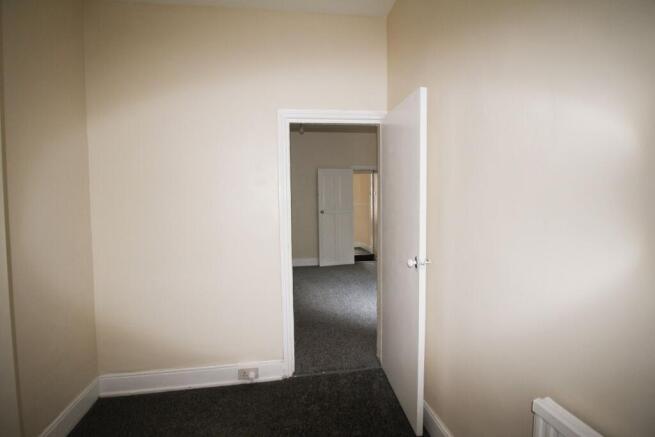 3 bed End of Terrace to rent Image 12