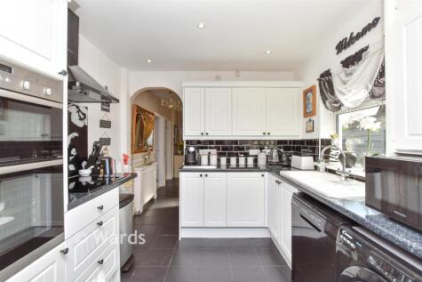 Hever Avenue, West Kingsdown, Sevenoaks, Kent