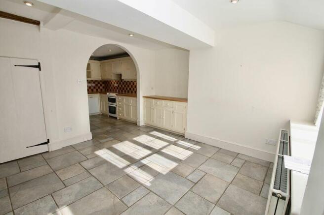 Dining area leading into the kitchen