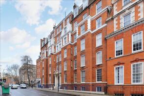 Flat 62, Jenner House, Hunter Street, London WC1N 1BL