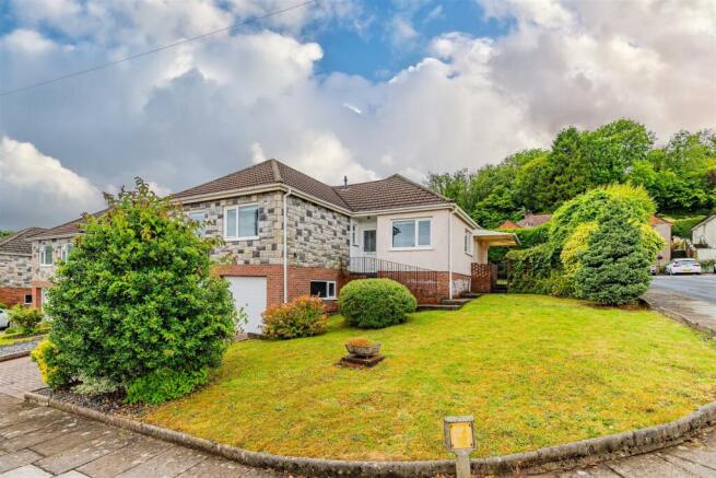 Orchard Close 1-2.jpg