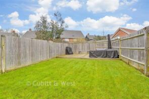 14, Squires Grove, Chichester PO20 3AY