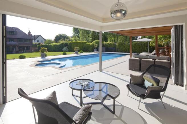 Pool House