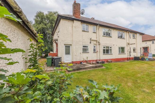 2 bed Flat for sale Image 8