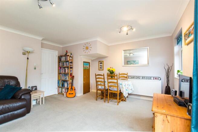 Sitting/Dining Room