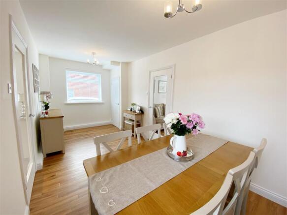 Dining Room 4.jpg