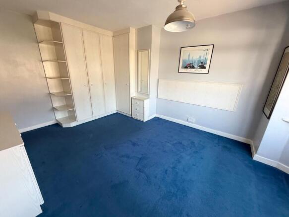 3 bed Semi-Detached for sale Image 9