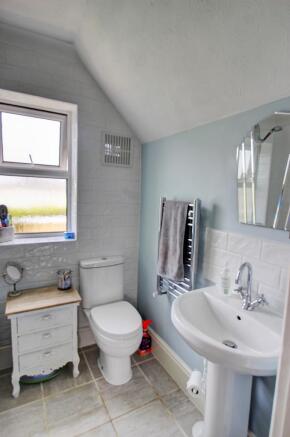 Bathroom (2)