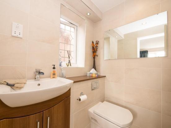 Ensuite