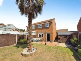 33, West Lea, Deal CT14 6TL