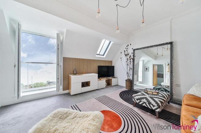 r-PhGhepxUut9lYabKN3AA (1).jpg