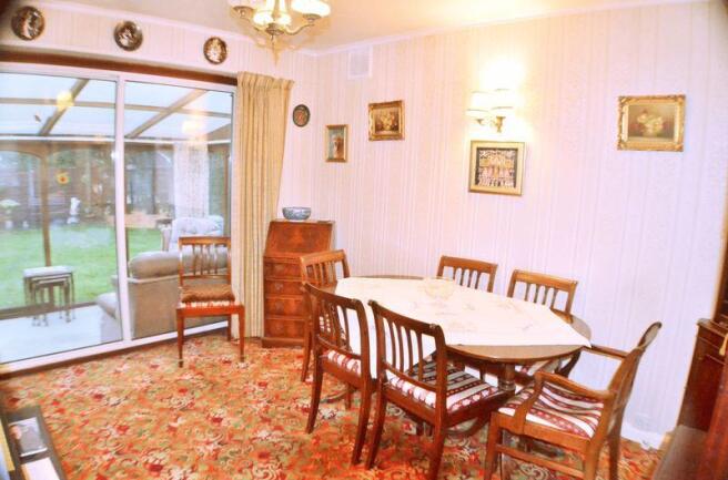 Bed 2/Dining Room