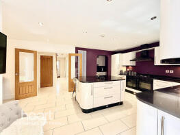 3, Woodlands Close, Marston Green, Birmingham B37 7GZ