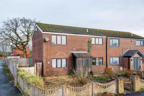 Wray Crescent, Leyland