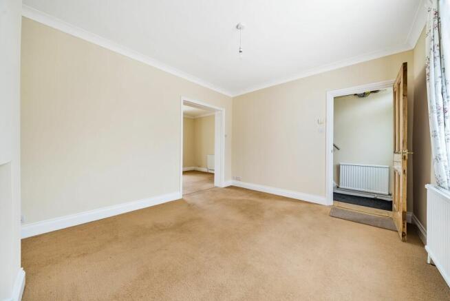Living Room (2)