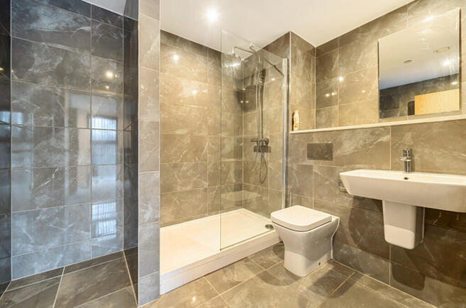 1392751-3-6984abc...