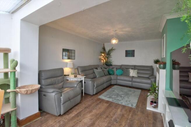 Collins Meadow, Harlow photo 4