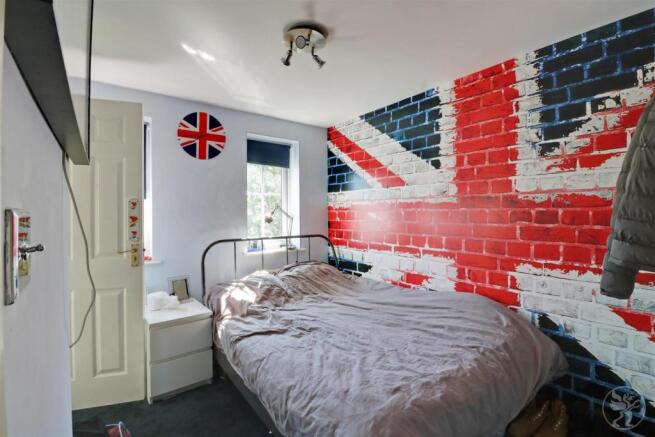 Bedroom 4.jpg