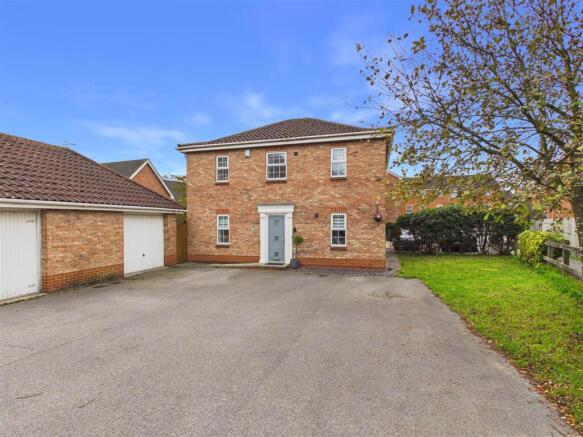 Everthorpe Close - Main Photo