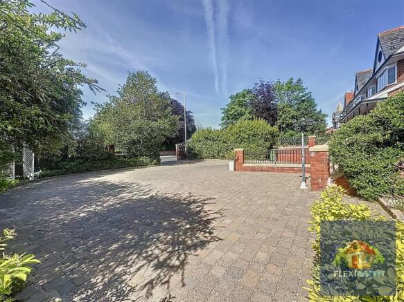Landscaped Front Driveway