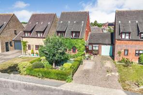 25, Martins Meadow, Eye IP23 8HZ
