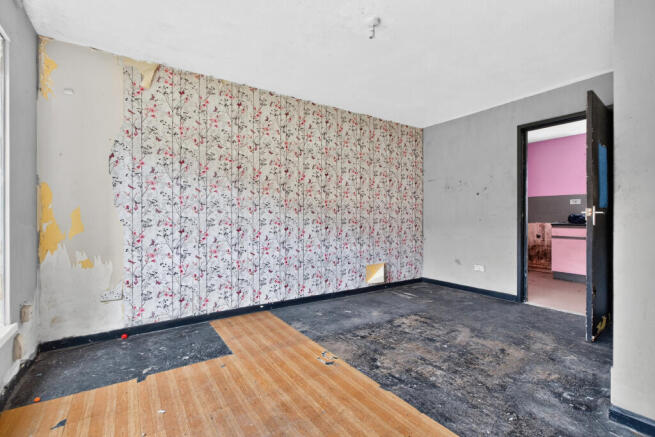 1 bed Flat for sale Image 6